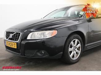 Volvo V-70 2.4D Kinetic BiXenon Clima Navi Leder SHZ AHK picture 6