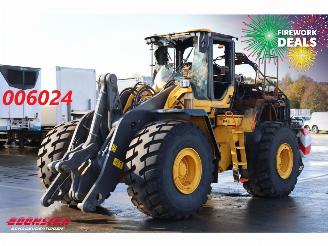 dañado máquina Volvo  L220H Wheelloader BY 2025 2025/12