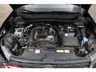 Volkswagen T-Cross 1.0 TSI R-Line Style DSG LED ACC Navi Clima Camera 42.187 km! picture 9