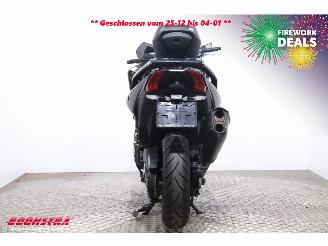 Yamaha  T-Max 530 Black Max Akrapovic picture 8