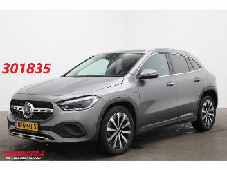 Voiture accidenté Mercedes GLA 250 e LED ACC HUD Memory 360° Burmester 39.281 km! 2021/6