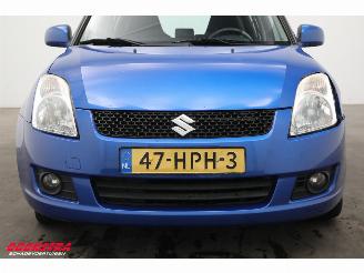 Suzuki Swift 1.3 Bandit 5-DRS Clima LMV Keyless picture 5