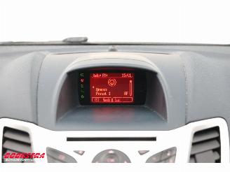 Ford Fiesta 1.6 TDCi ECOnetic Titanium Clima Cruise PDC picture 14