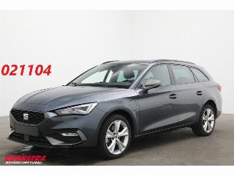 skadebil auto Seat Leon 1.4 TSI eHybrid PHEV FR-Line LED ACC Memory Virtual LRHZ AHK 2022/12