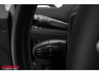 Peugeot 2008 1.2 PureTech Access Navi Clima Cruise PDC AHK 118.838 km! picture 13