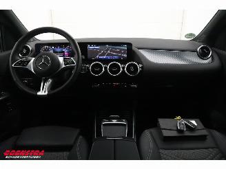 Mercedes B-klasse 200 7G-Tronic LED ACC Navi Clima Camera SHZ LRHZ 11.199 km! picture 13