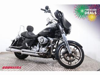 Harley-Davidson  FLHX Street Glide LED Cruise picture 2