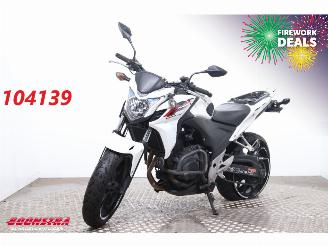 uszkodzony motocykle Honda  CB500F C-ABS Arrow Heizgriffe 2014/6
