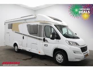 Carado  T 448 Capron 2.3 130 PK Automaat Fransbed Schotel Hefbed Zonnepaneel Airco Cruise picture 2