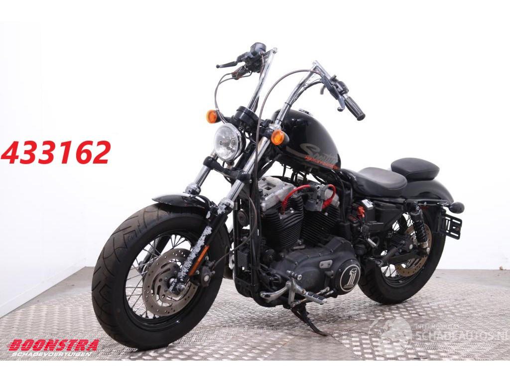 Harley-Davidson  XL1200X Sportster Vance Hines