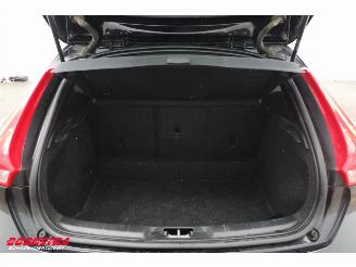 Volvo V-40 1.5 T3 Aut. R-Design LED H/K Navi Clima Cruise Camera SHZ 91.709 km! picture 30