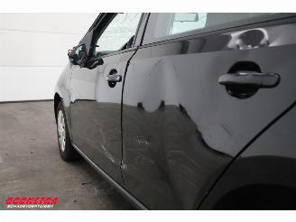 Volkswagen Up! 1.0 move up! Airco Bluetooth picture 18