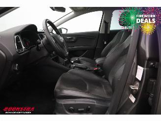 Seat Leon ST 1.6 TDI Style LED Pano Navi Clima Cruise PDC AHK picture 16