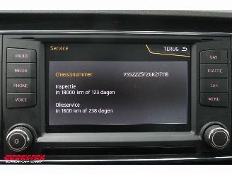 Seat Leon 1.6 TDI Style LED Pano Navi Clima Cruise PDC AHK picture 25