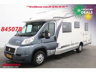 danneggiata camper Mc Louis  P700 2.3 MJ Solar Hefbed Frans Bed Luifel Airco Cruise Camera 2011/6