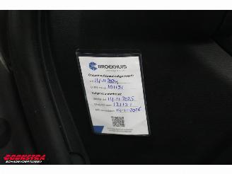 Peugeot 208 1.2 PureTech Allure Navi Clima Cruise PDC picture 23