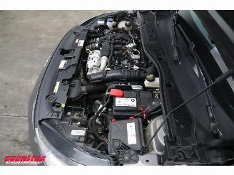Peugeot 208 1.2 PureTech Allure Navi Clima Cruise PDC picture 8