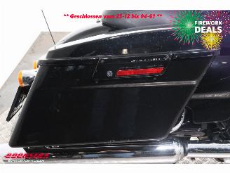 Harley-Davidson  103 FLHX Street Glide 103 FLHX Street Glide ABS LED Cruise Radio picture 9