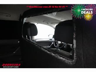 Volkswagen Touran 1.6 TDI VAN Navi Clima Cruise SHZ PDC AHK 143.757 km! picture 14