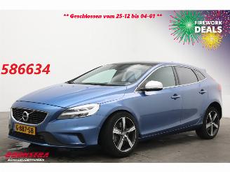 krockskadad bil auto Volvo V-40 1.5 T3 Aut. R-Design LED H/K Leder Navi Clima Cruise Camera SHZ PDC AHK 2019/11