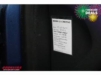 Volvo V-40 1.5 T3 Aut. R-Design LED H/K Leder Navi Clima Cruise Camera SHZ PDC AHK picture 25