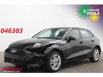 krockskadad bil auto Audi A3 Sportback 40 TFSI e LED ACC Leder Virtual SHZ 12.588 km! 2024/1