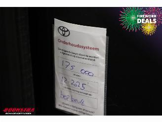 Toyota Aygo 1.0-12V Comfort Navigator 5-DRS LMV 171.145 km! picture 18