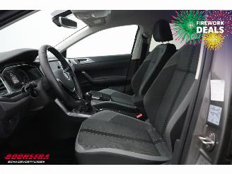 Volkswagen Polo 1.0 TSI Highline R-Line LED ACC Navi Clima PDC picture 17