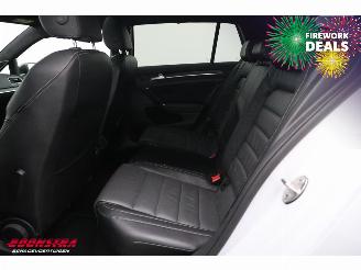 Volkswagen Golf R 2.0 TSI 4Motion Performance Pano LED ACC Leder Dynaudio Camera picture 14