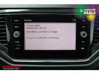 Volkswagen T-Roc 1.5 TSI DSG Sport LED ACC Navi Clima PDC AHK picture 19