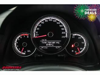 Volkswagen Up! 1.0 Clima Cruise SHZ PDC Camera 87.467 km! picture 22