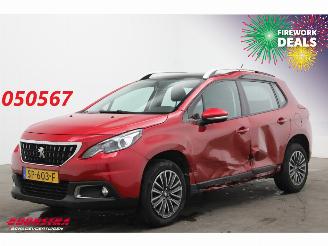 skadebil auto Peugeot 2008 1.2 PureTech Active Pano Navi Airco Cruise PDC 77.152 km! 2018/5