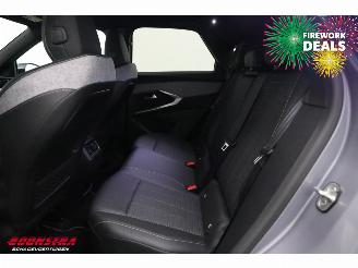 Peugeot 3008 1.2 Hybrid 136 GT LED ACC Navi Clima PDC 17.081 km! picture 16