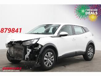 skadebil auto Peugeot 2008 1.2 PureTech Active Airco Cruise PDC 2021/12