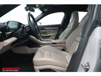 Porsche Taycan 4 93 kWh LED ACC Pano 360° Memory picture 16