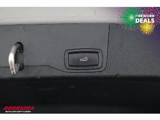 Porsche Taycan 4 93 kWh LED ACC Pano 360° Memory picture 40