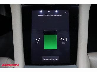 Porsche Taycan 4 93 kWh LED ACC Pano 360° Memory picture 38