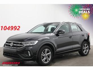 damaged passenger cars Volkswagen T-Roc 1.0 TSI R-Line LED ACC Airco LRHZ SHZ 17.647 km! 2024/3