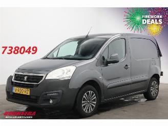 skadebil bedrijf Peugeot Partner 1.6 BlueHDi Aut. 100 PK Navi Airco Cruise PDC AHK 116.675 km! 2018/9