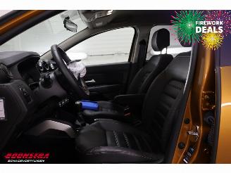 Dacia Duster 1.3 TCe Prestige Leder Navi Clima Cruise Camera SHZ PDC picture 17