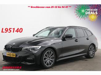damaged passenger cars BMW 3-serie Touring 318i M-Sport LED Leder Navi Clima Cruise Camera SHZ 2021/11