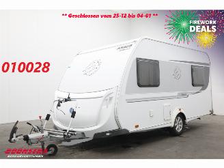 Vaurioauto  caravans Knaus  Sudwind 420 QD Mover Dwarsbed 2013/5