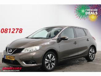 krockskadad bil auto Nissan Pulsar 1.2 DIG-T N-Connecta Navi Clima Cruise Camera AHK 119.430 km! 2016/9