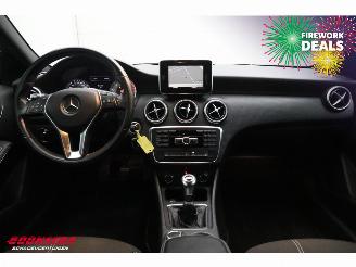 Mercedes A-klasse 180 Navi Airco Cruise SHZ 135.190 km! picture 13