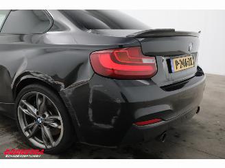 BMW 2-serie Coupé M240i Executive BiXenon Navi Clima Cruise SHZ PDC 147.428 km! picture 7