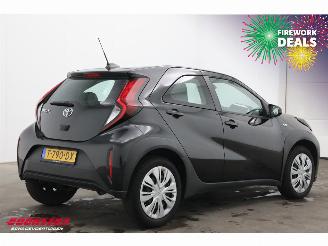 Toyota Aygo 1.0 VVT-i MT Play ACC Bluetooth Airco Camera picture 3