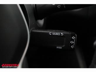 Renault Captur 1.3 TCe Aut. 140 Intens LED Navi Clima Cruise Camera PDC picture 25