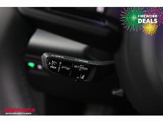 Porsche Macan 4 100 kWh PASM Memory Pano ACC Pass. Display Camera 7.110 km! picture 26