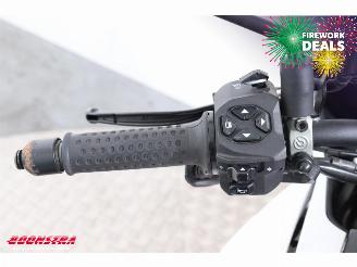 Moto Guzzi  V100 Mandello LED Cruise BY 2023 picture 19