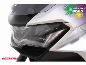 Moto Guzzi  V100 Mandello LED Cruise BY 2023 picture 11